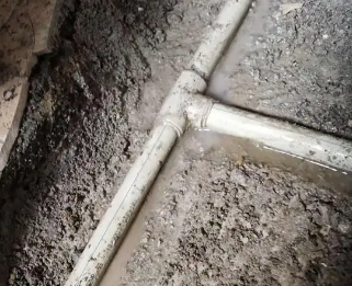 港口漏水维修电话